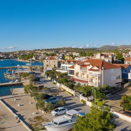 Apartments By The Sea Brodarica, Sibenik - 4194 Bagian luar foto