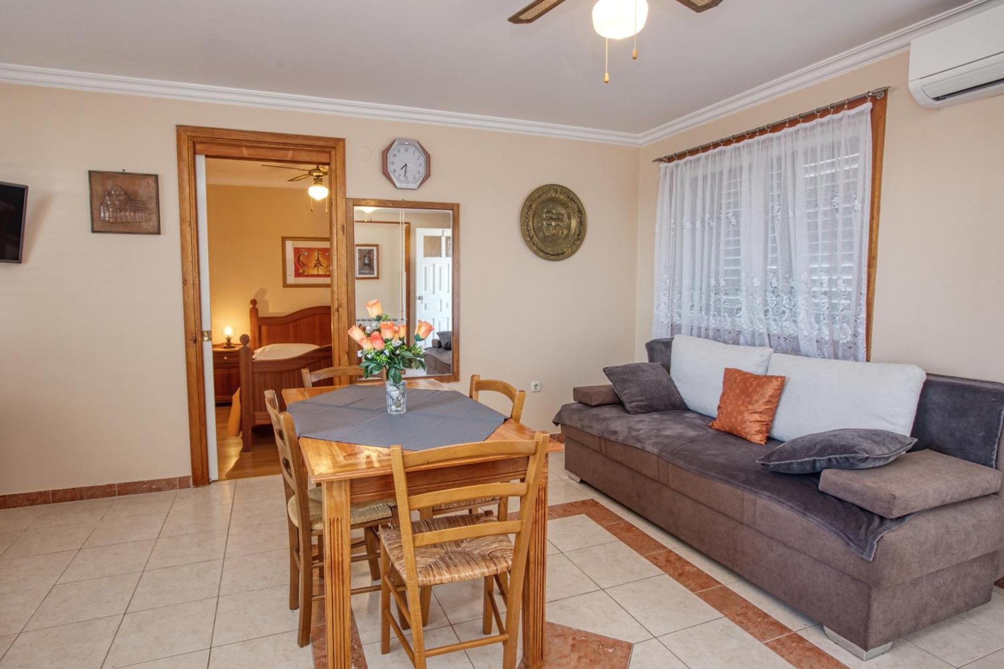 Apartments By The Sea Brodarica, Sibenik - 4194 Ruang foto
